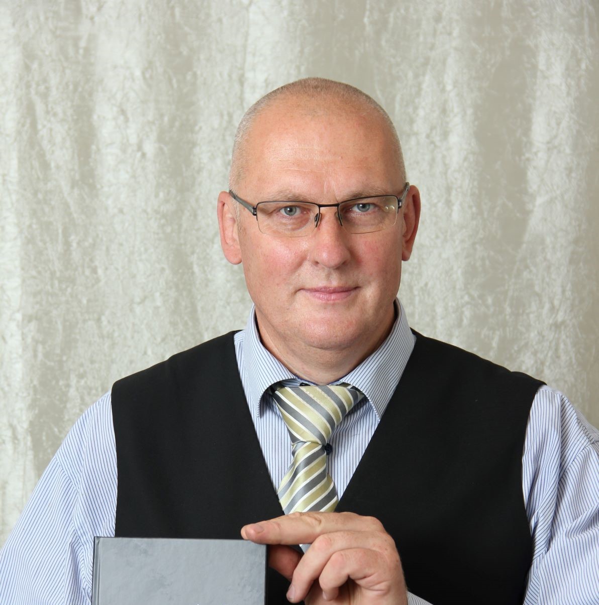 A. Balts portrets 